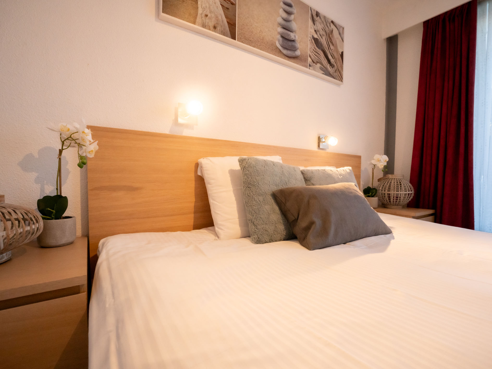 Photo of Giuliott with parking and shared pool