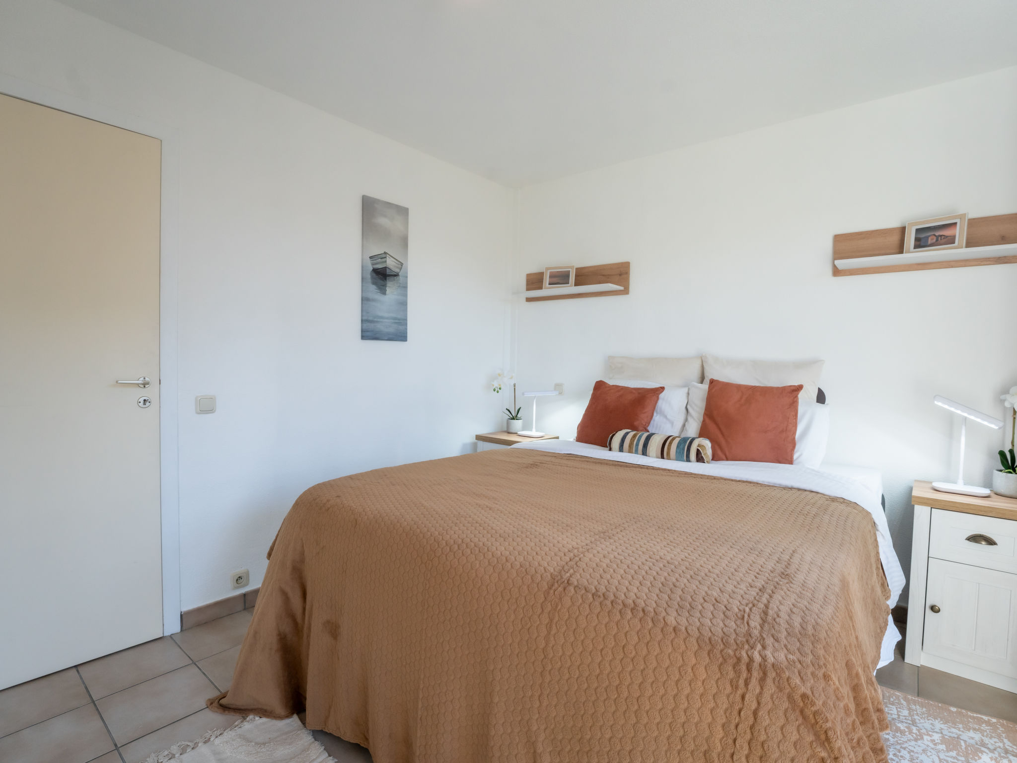 Photo of Marlene with parking and shared pool