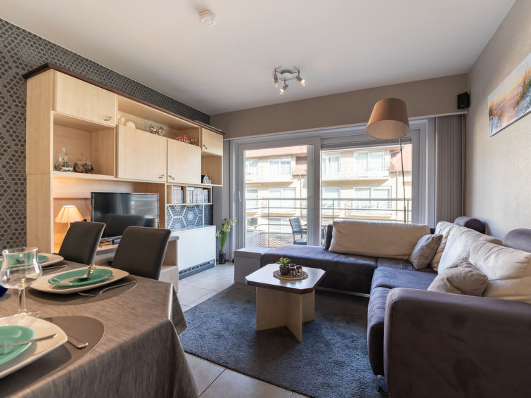 Op 1,0 km van het strand: Modern appartement in De Haan · 4 pers. in De Haan