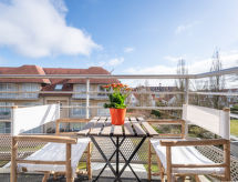 4-persoons appartement in De Haan met zwembad en strandcabine - thumbnail 4