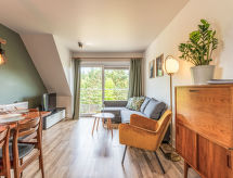 Op 750 m van het centrum: modern 5-persoons appartement in De Haan - thumbnail 1
