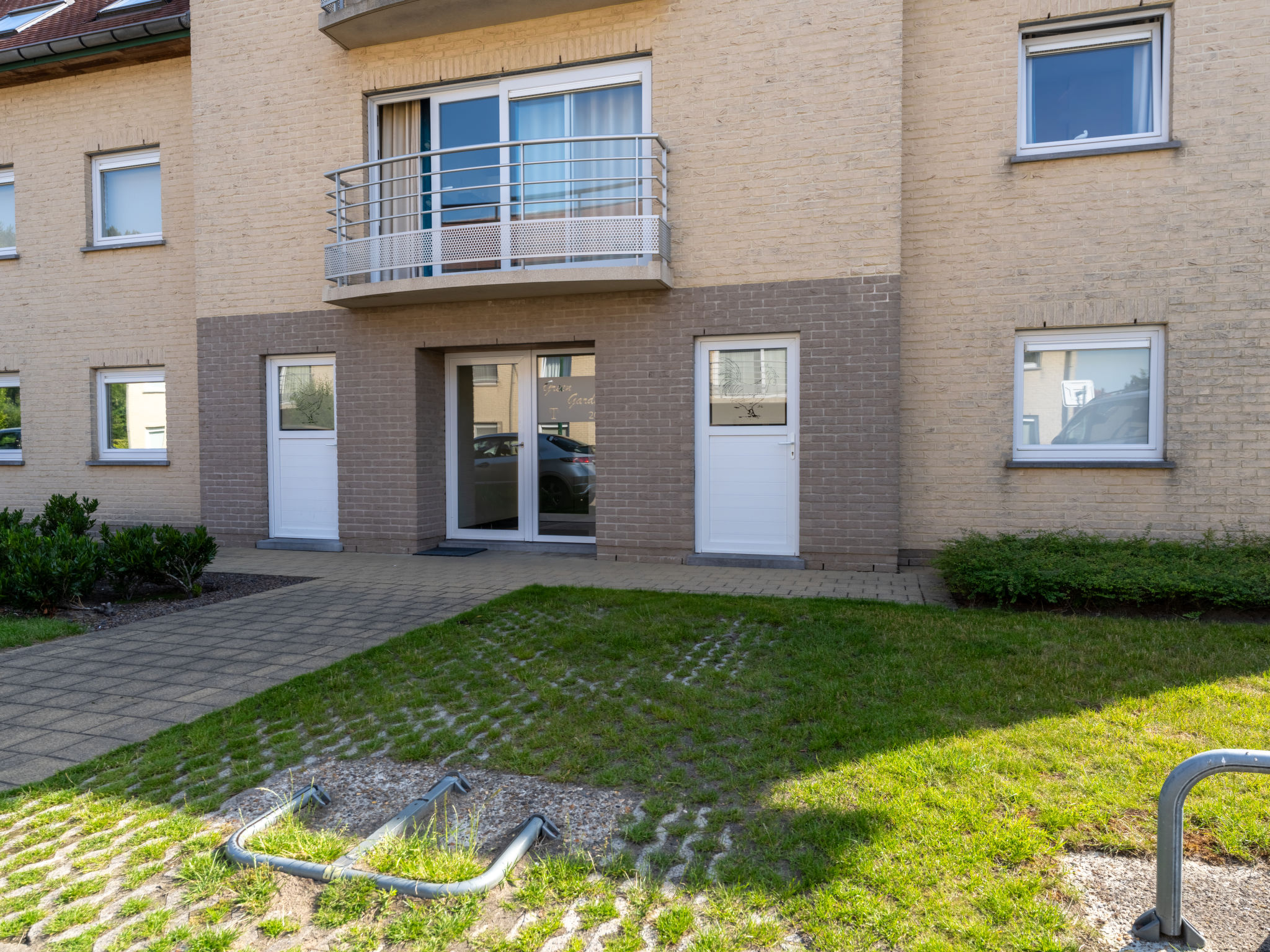Green Garden 203 with balcony & parking - Dehors