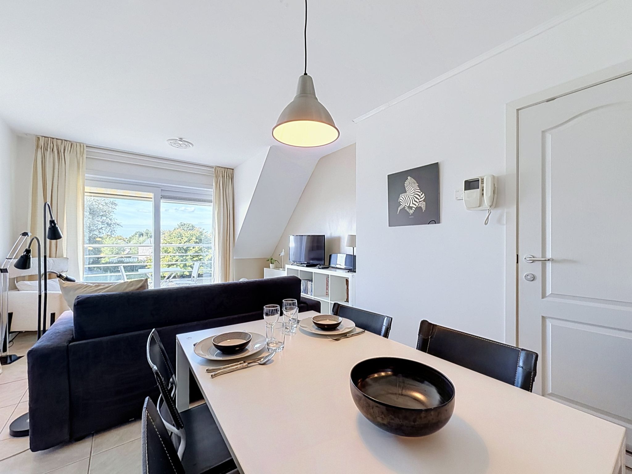Green Lake Retreat with balcony - Binnen