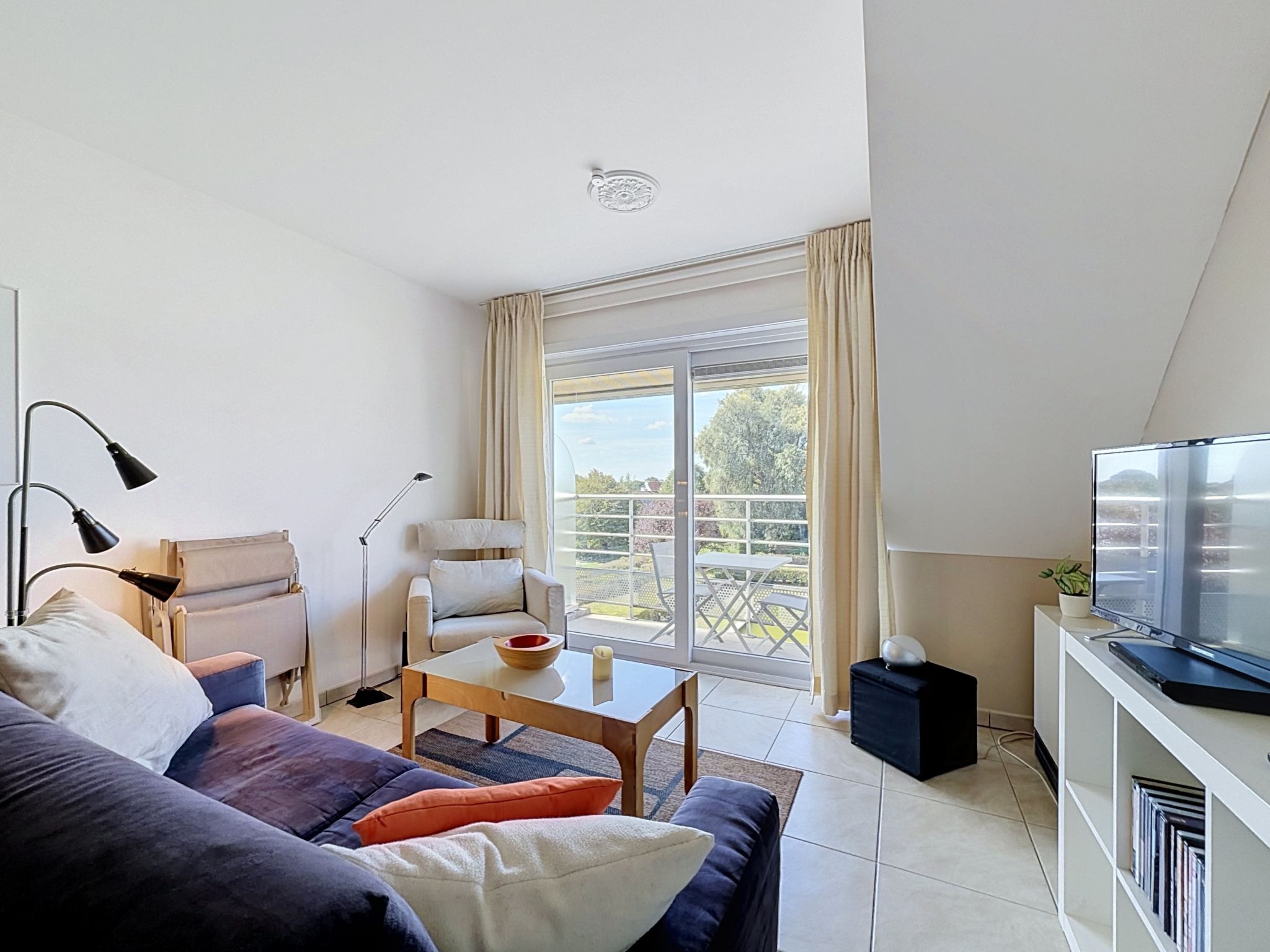 Green Lake Retreat with balcony - Binnen