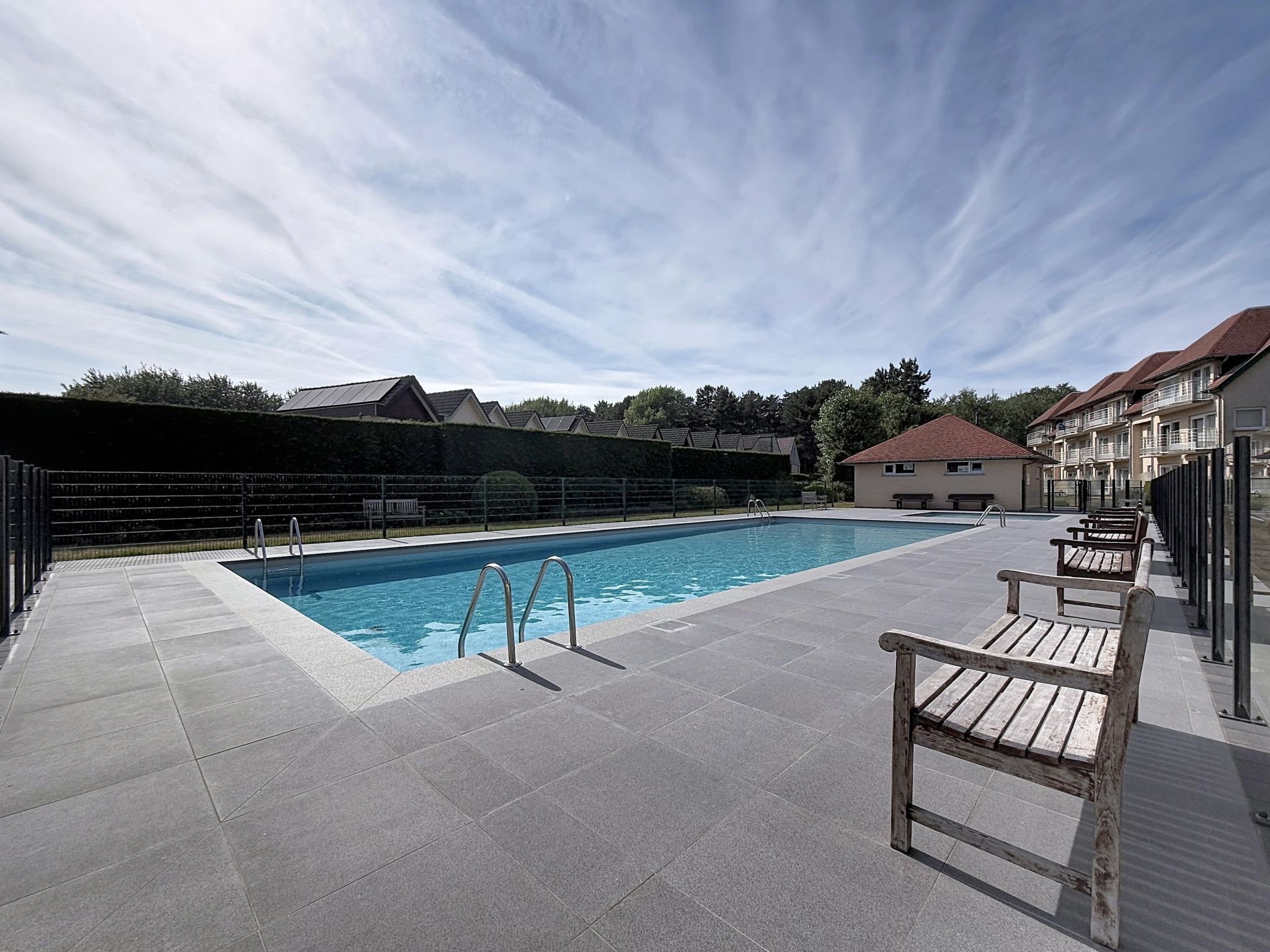 Seaside Escape with pool - Draußen