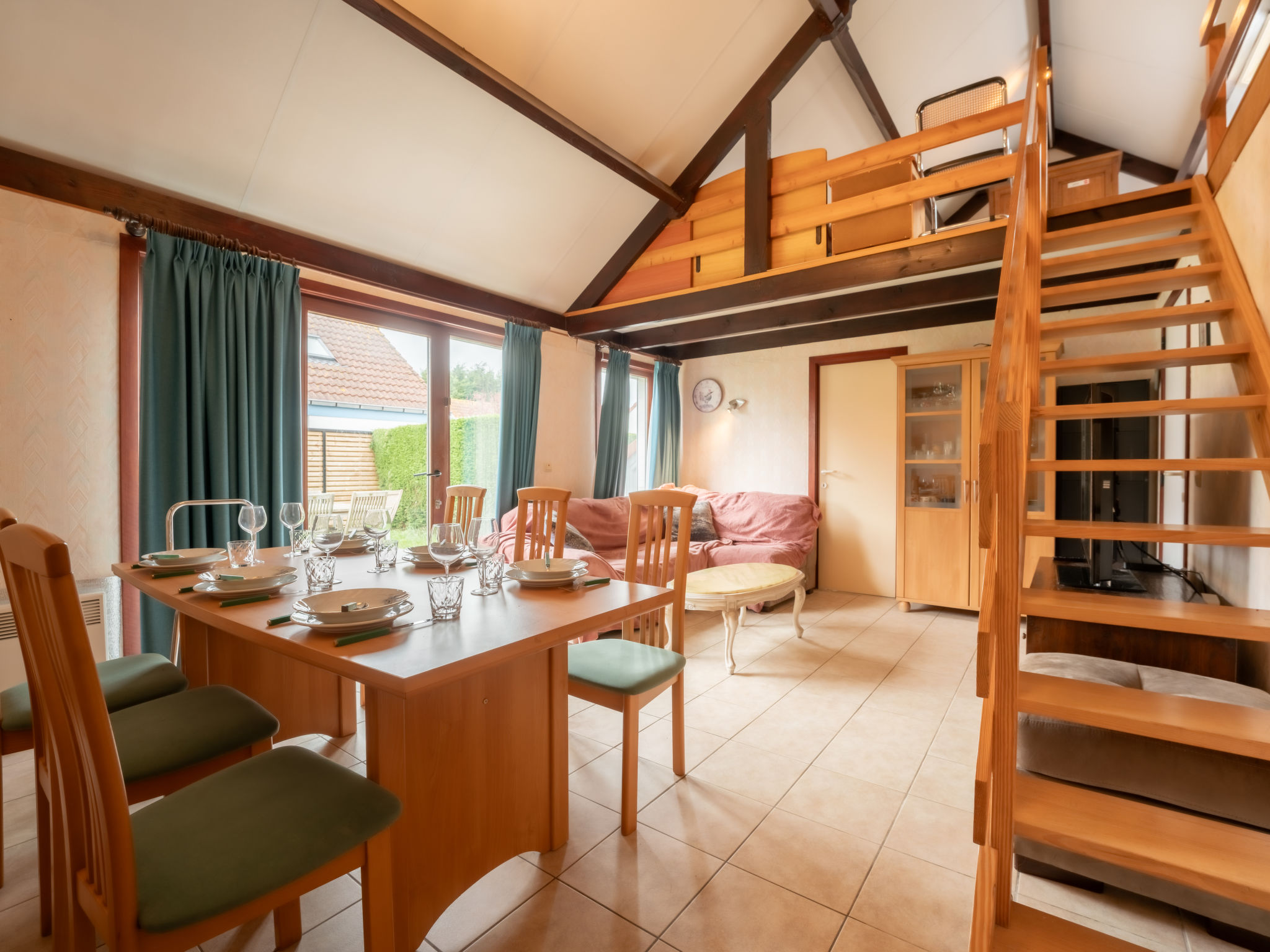 Photo of Edelweiss with parking