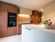 Aan zee: Ruim appartement Morgengave I in hartje De Haan - thumbnail 2