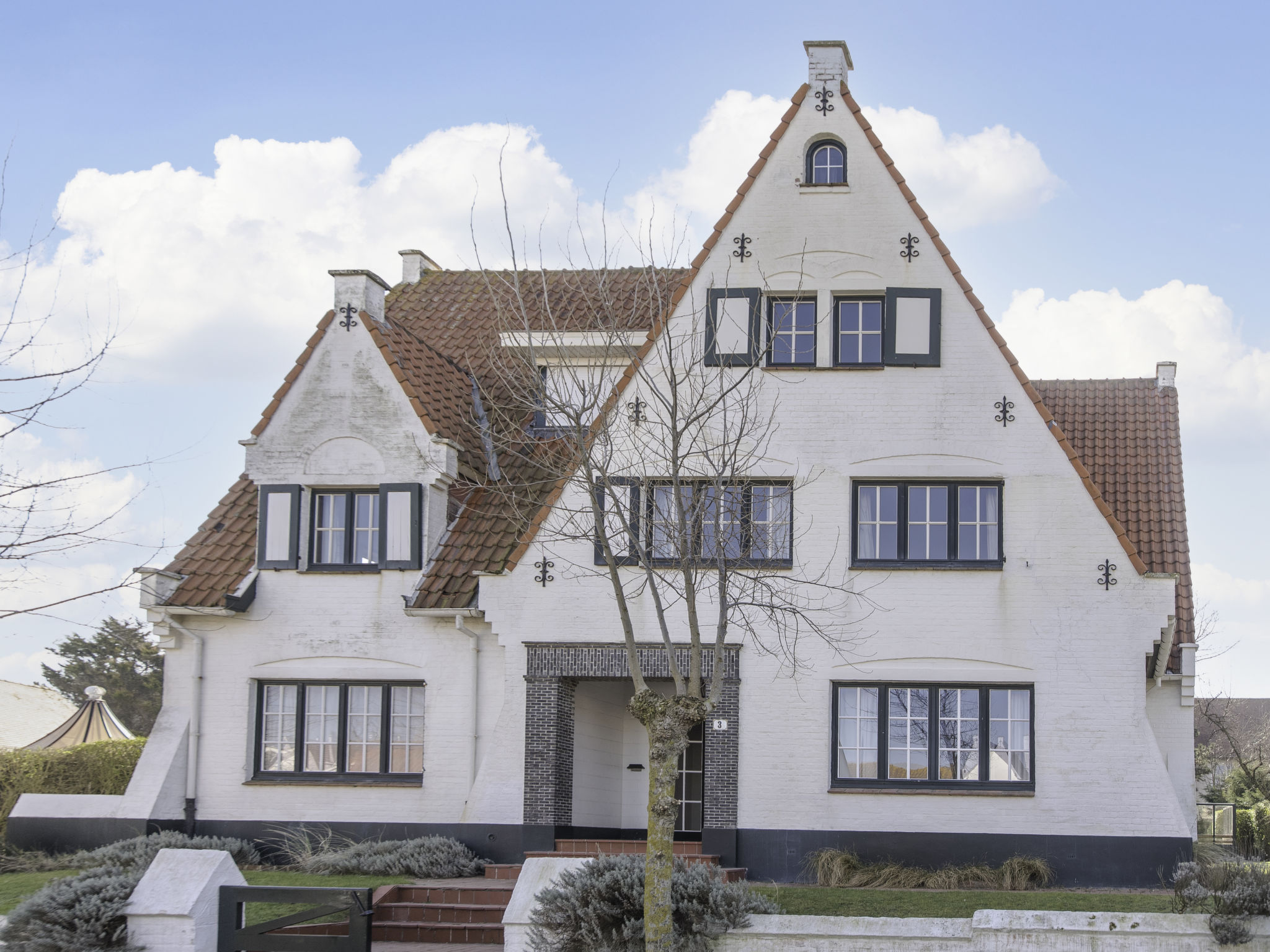 Jong & Blij 2 ground floor with garden Villa in De Haan