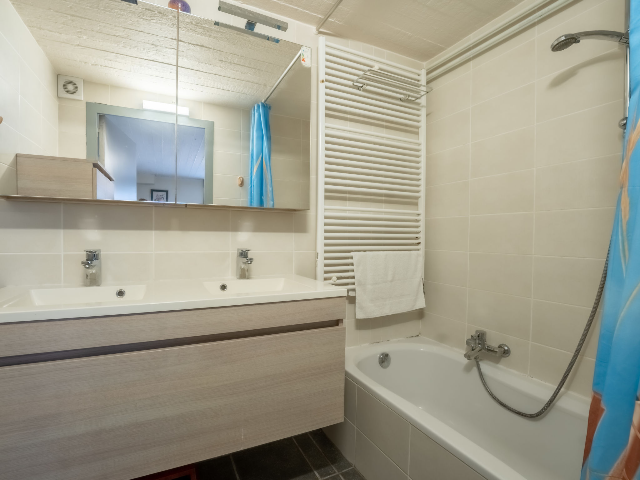 Photo of Zeelucht with private garden