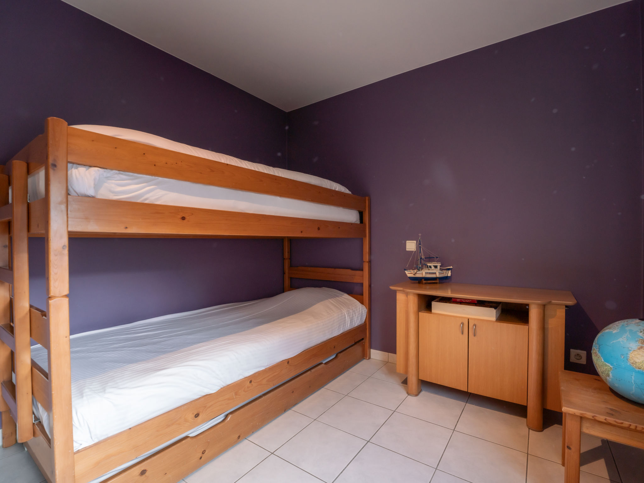 Photo of Flipper nearby the beach