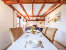 Ferienhaus Pippa with parking & garden
