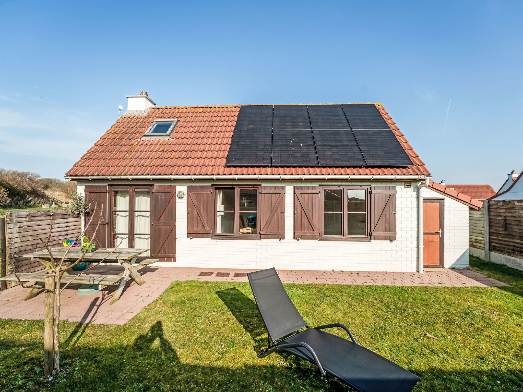 Photo of Pippa with parking & garden