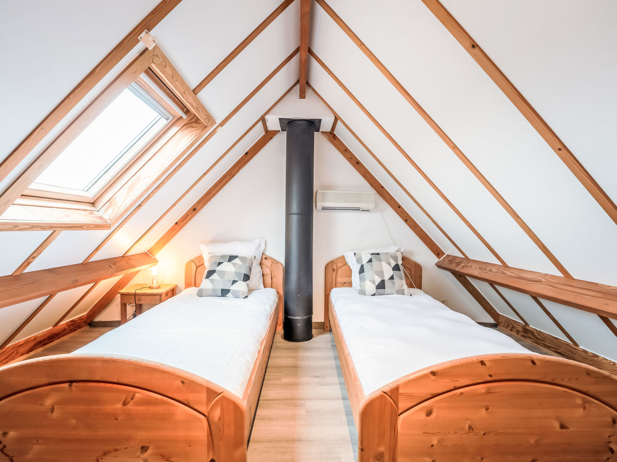 Photo of Pippa with parking & garden