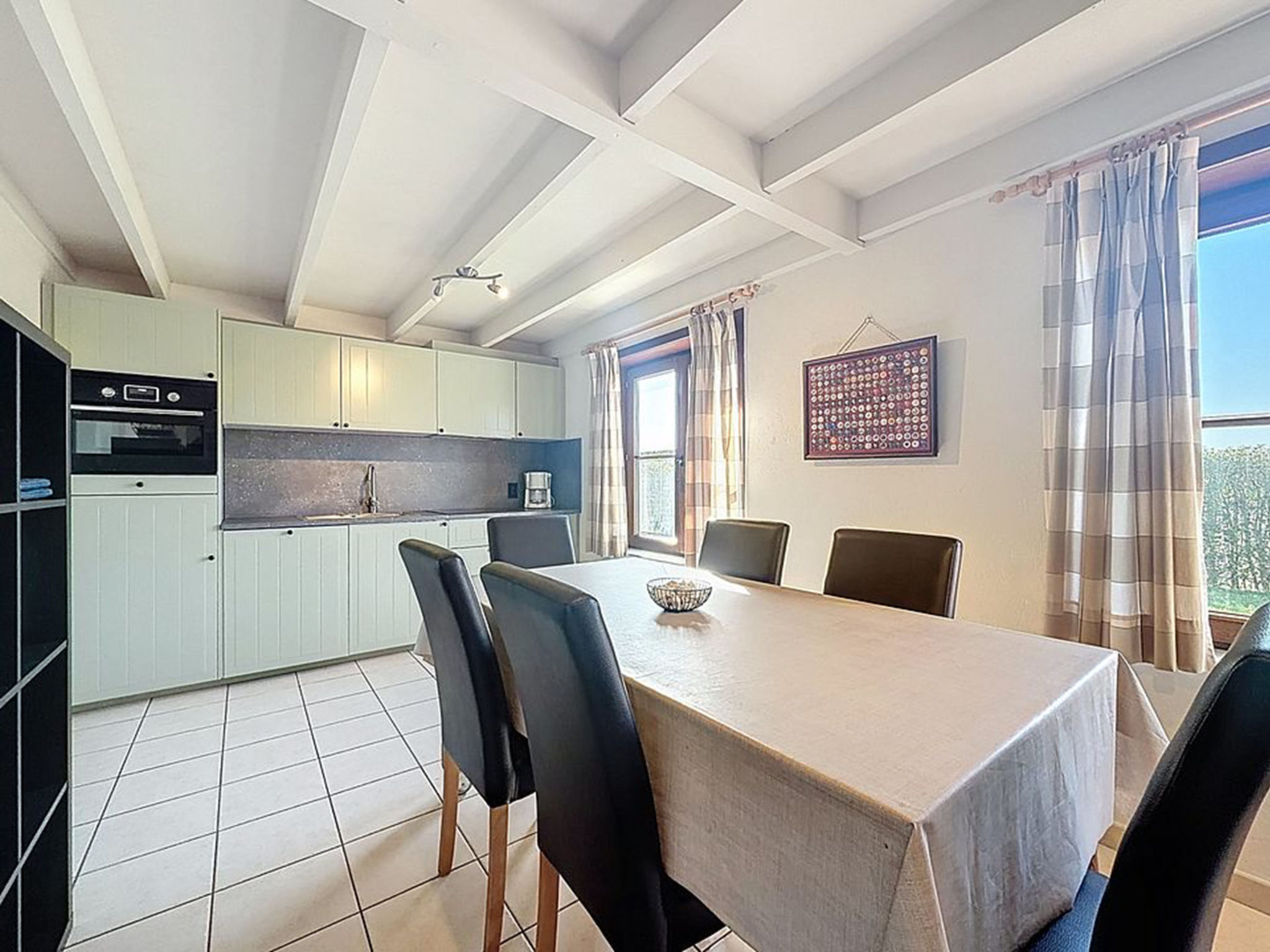 Photo of Fabiola with parking & garden