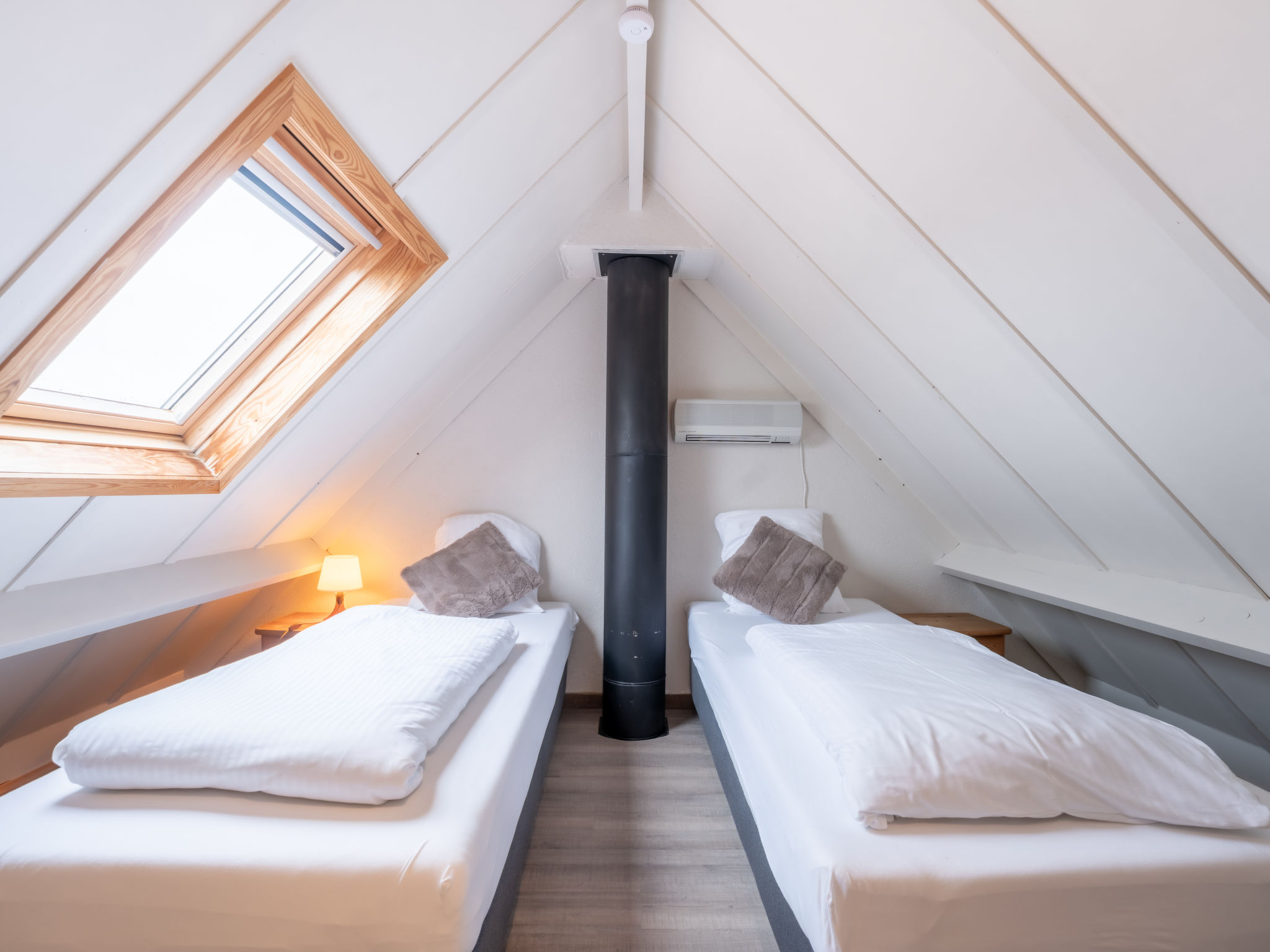 Photo of Fabiola with parking & garden