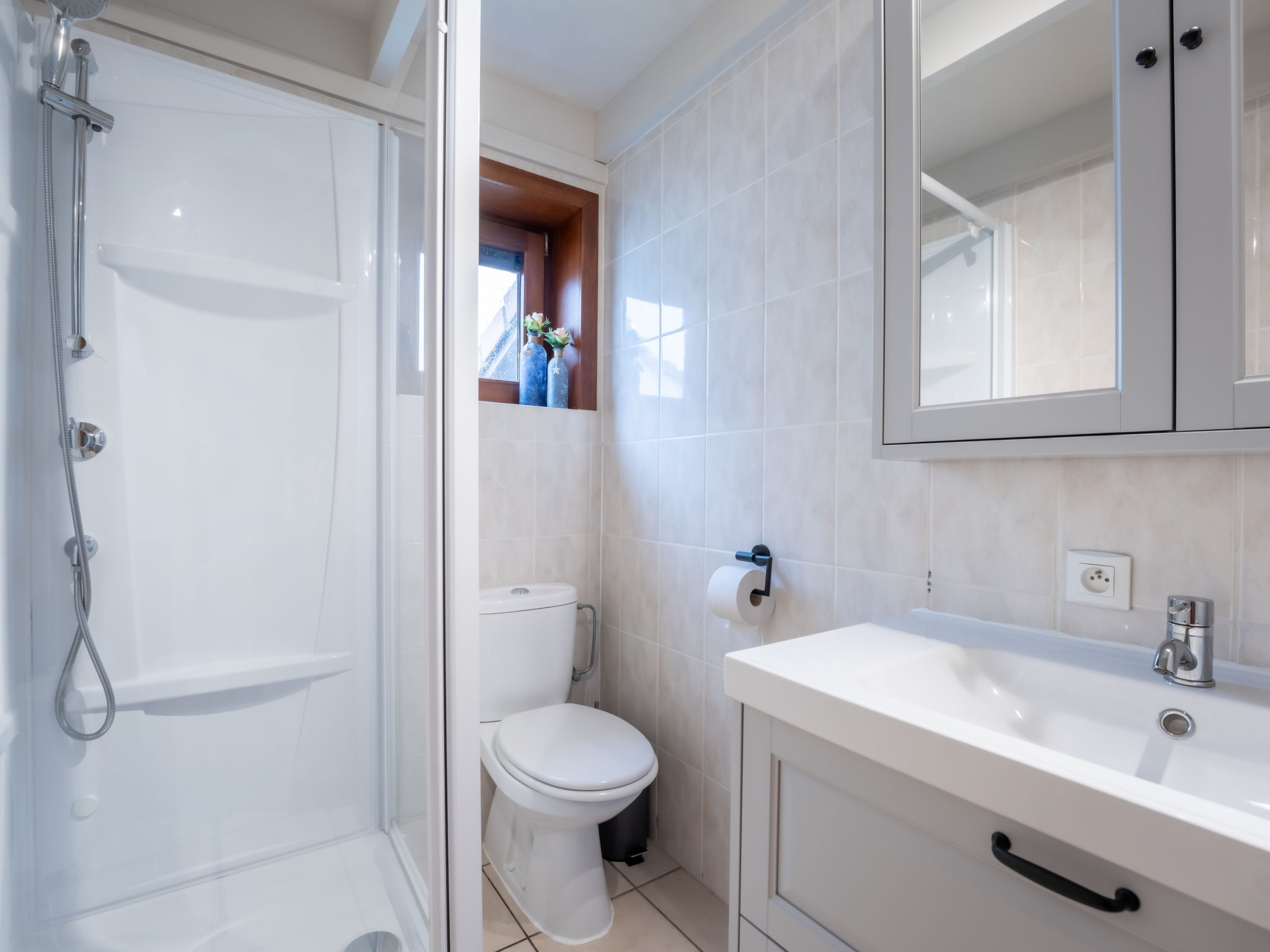 Photo of Fabiola with parking & garden