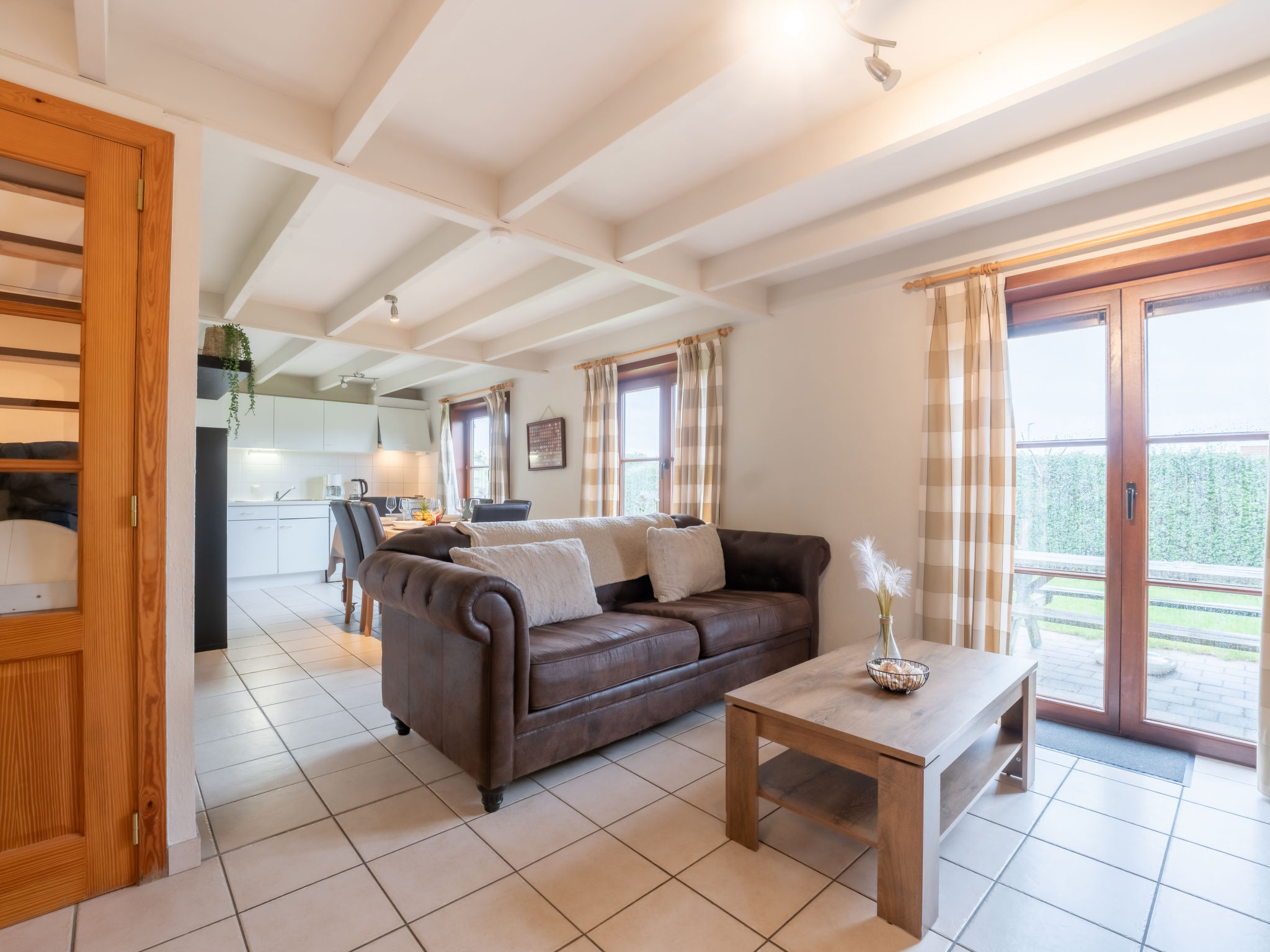 Photo of Fabiola with parking & garden