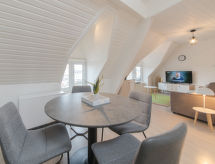 Licht appartement op de bovenste verdieping in het hart van De Haan, vlakbij zee - thumbnail 1
