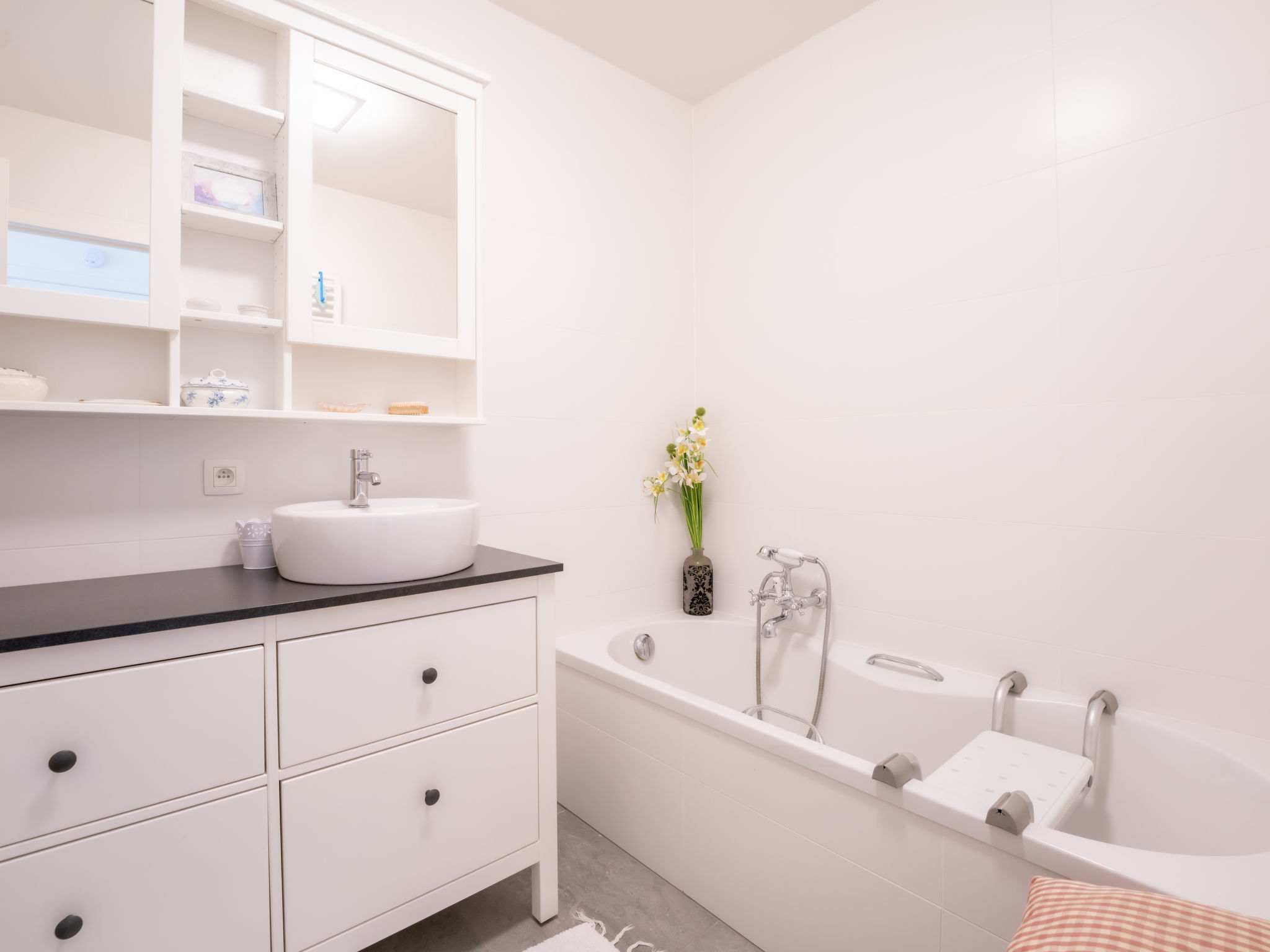 Photo of Lucette quiet but central