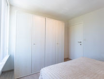 Licht appartement voor 4 in centrum De Haan, vlakbij zee en golf - thumbnail 6