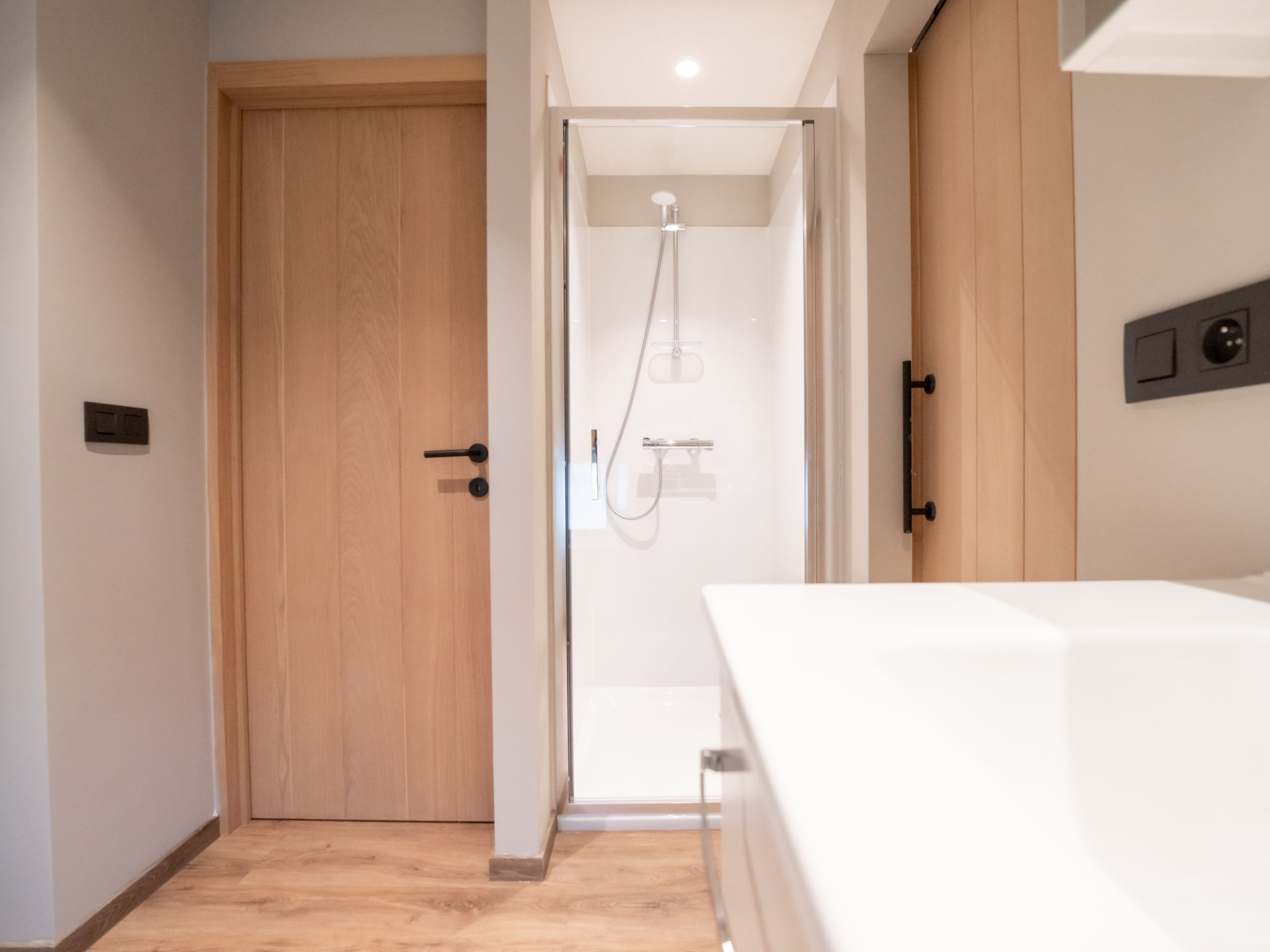 Photo of Huyze Ter Bercken with swimming pond