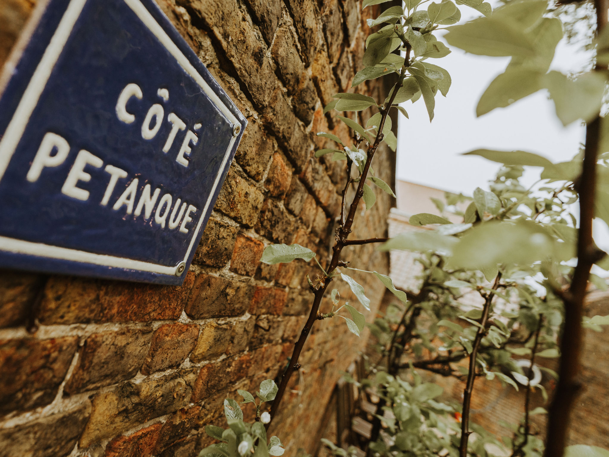 Photo of Huyze Ter Bercken with swimming pond