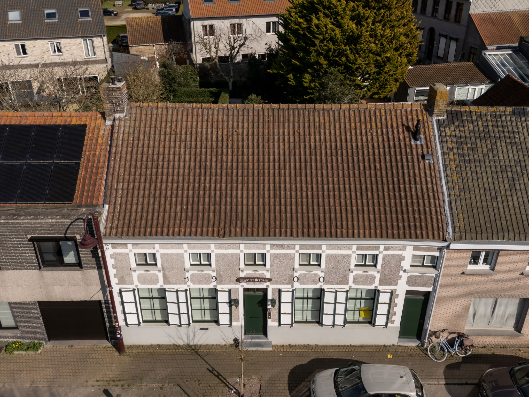 Photo of Huyze Ter Bercken with swimming pond