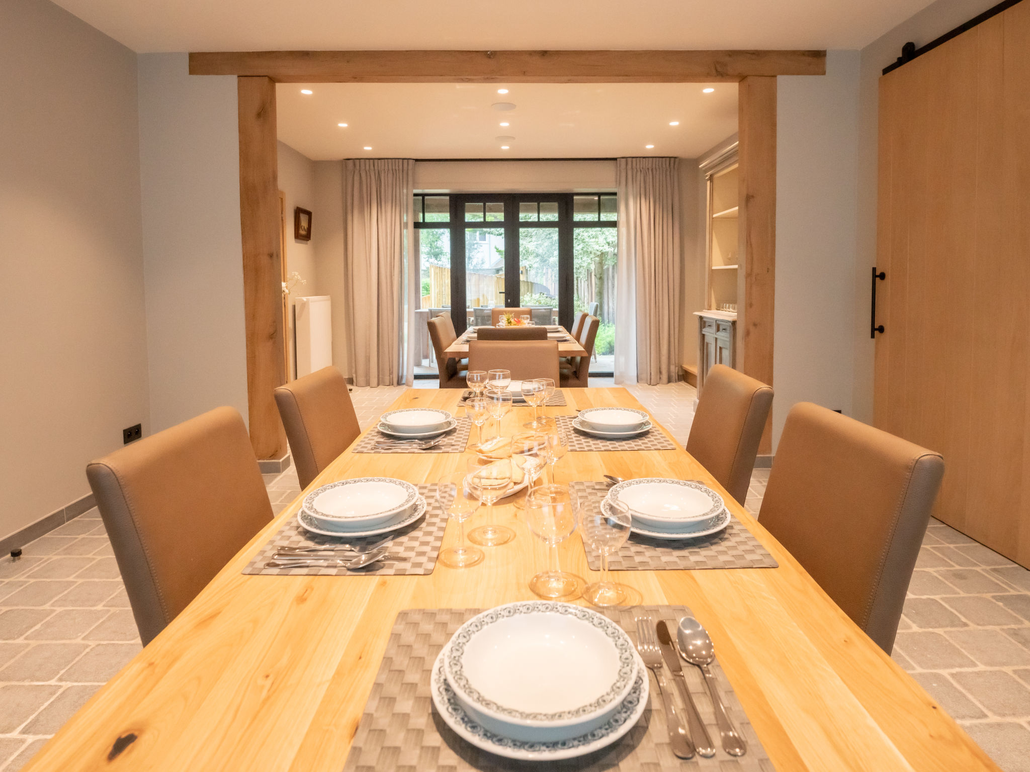 Photo of Huyze Ter Bercken with swimming pond