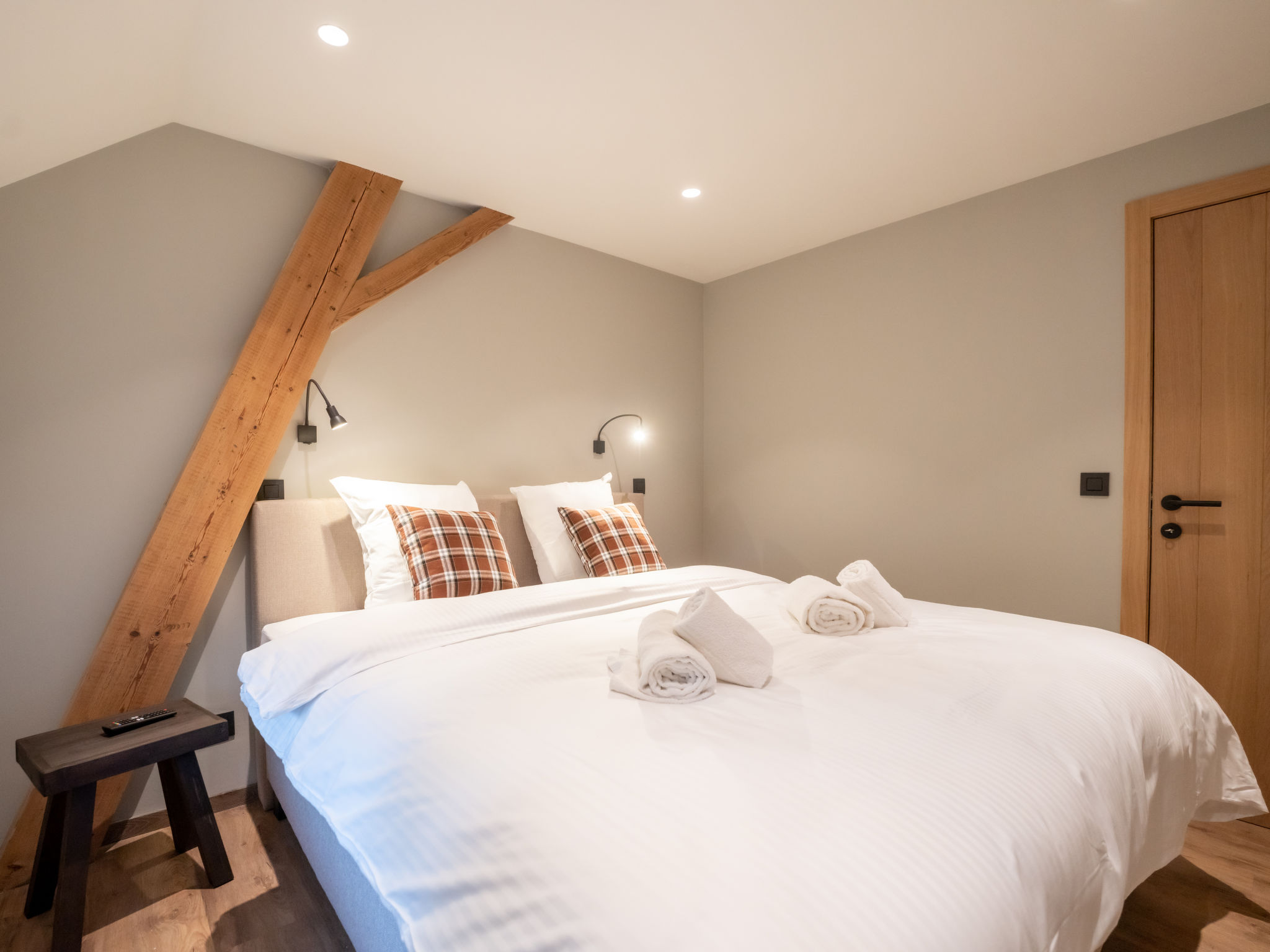 Photo of Huyze Ter Bercken with swimming pond