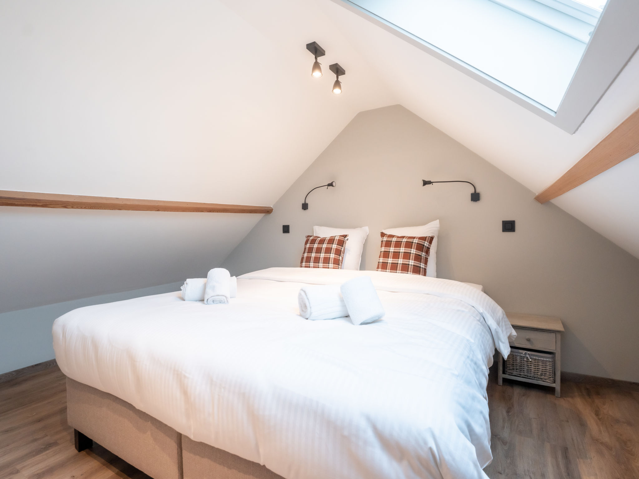 Photo of Huyze Ter Bercken with swimming pond