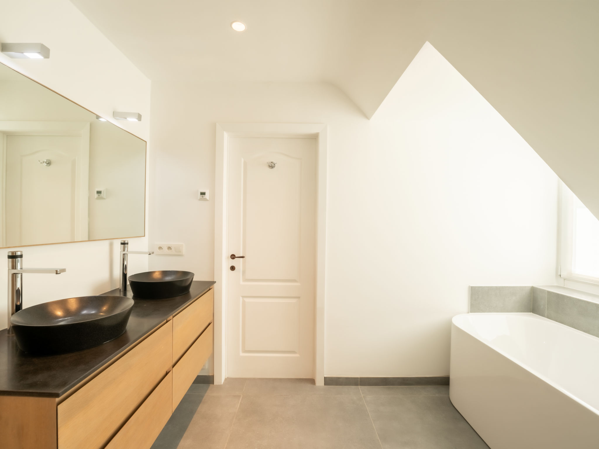 Photo of Villa Rosetree with sauna and pool table