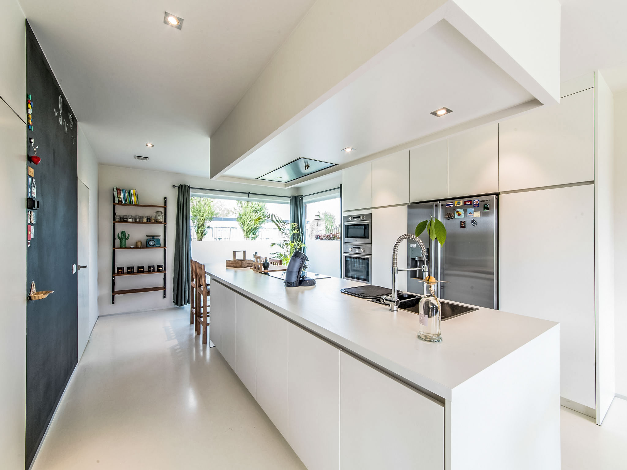 Photo of Villa Vosseslag - garage and big garden