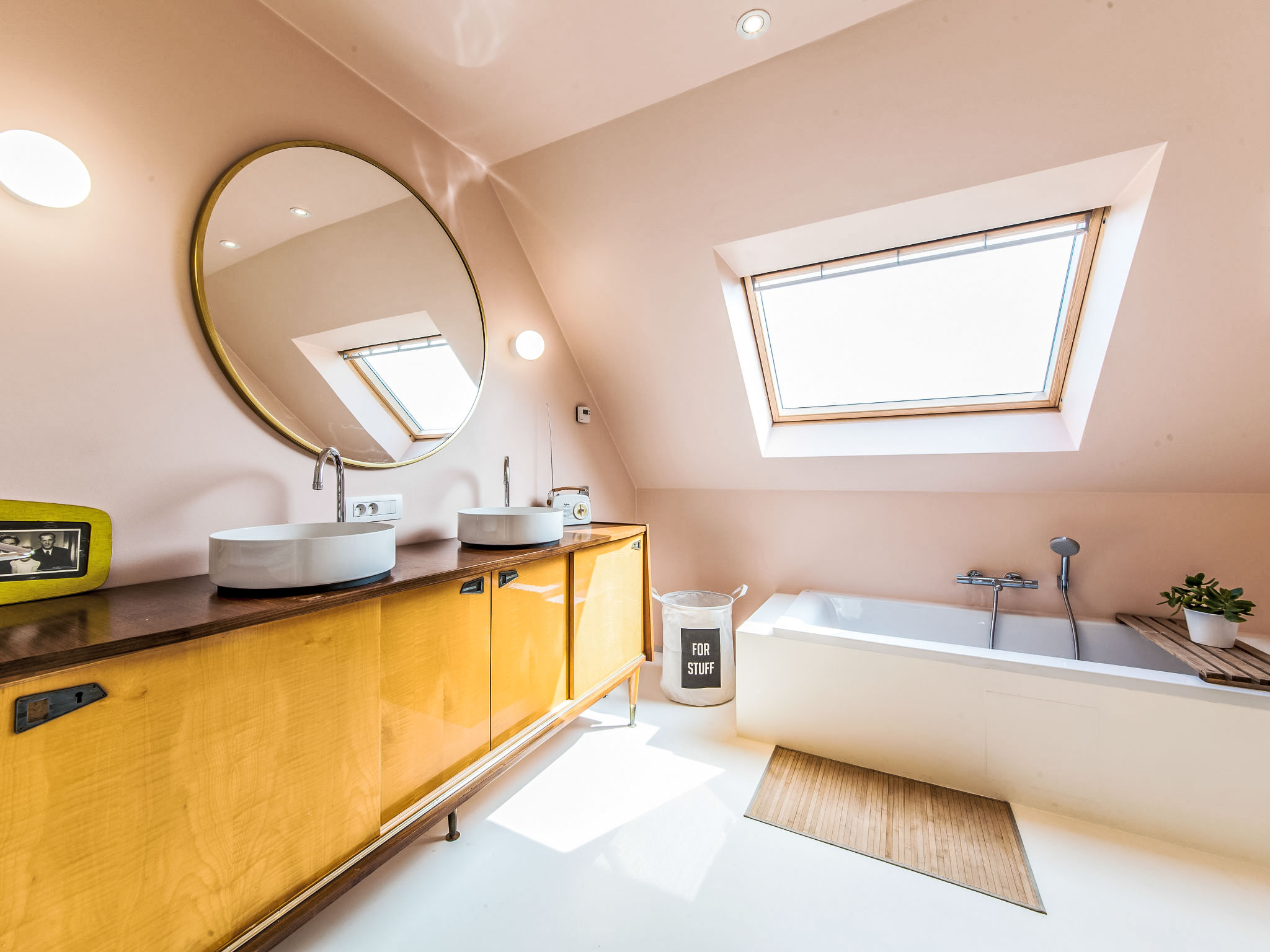 Photo of Villa Vosseslag - garage and big garden