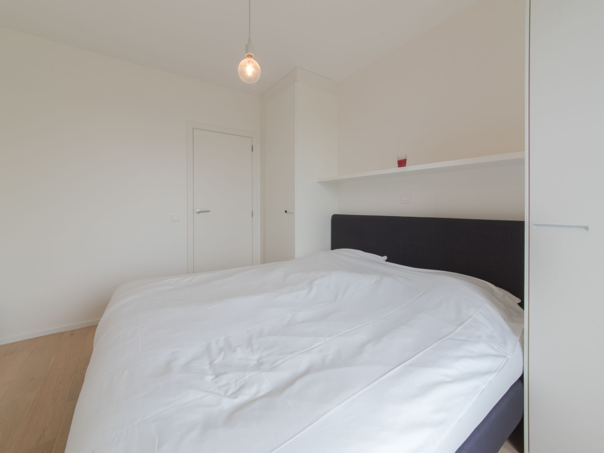 Photo of Duinenhof 18 with parking