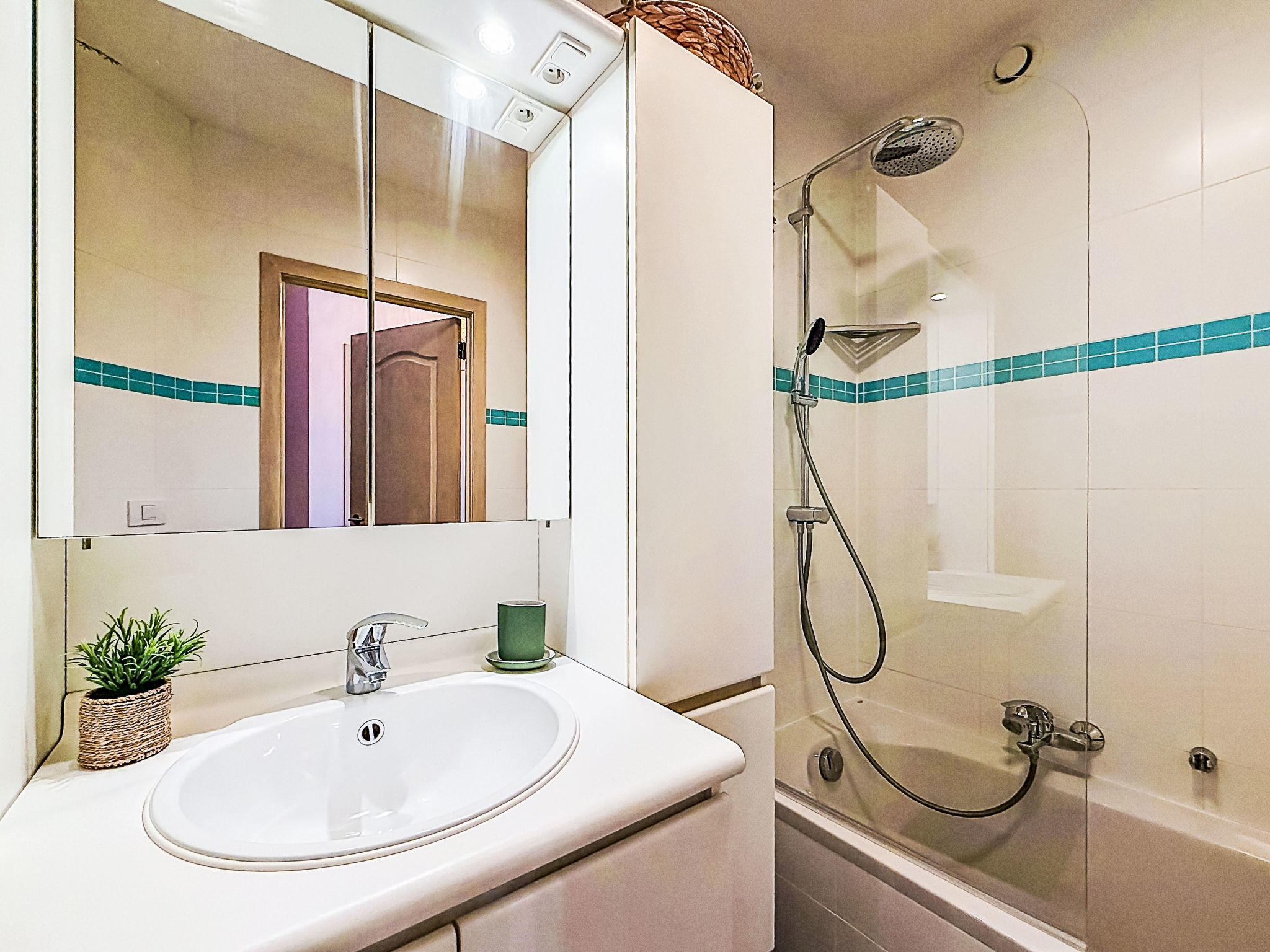 Photo of Petite Oasis