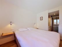 Op 1 km van zee: modern 6-persoons appartement met garage in De Haan - thumbnail 5