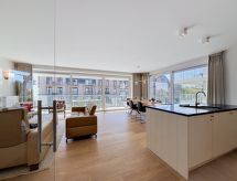 Op 1 km van zee: modern 6-persoons appartement met garage in De Haan - thumbnail 1