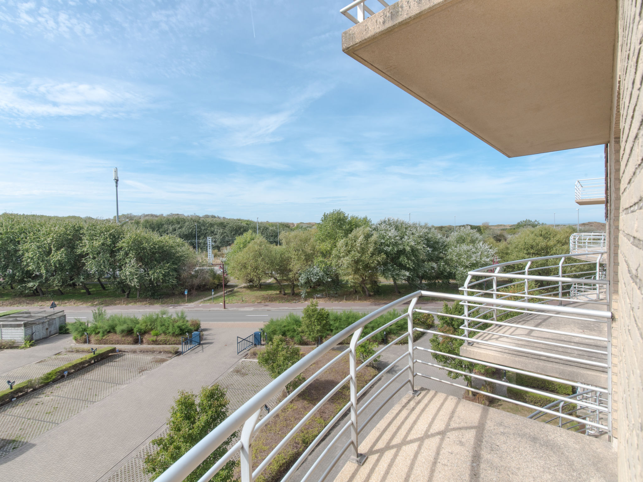 Photo of Goldsands II 302 with parking