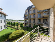 Op 1 km van zee: 4-persoons appartement in De Haan - thumbnail 2