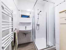 Op 600 m van zee: Zonnig duplex appartement in De Haan - thumbnail 5