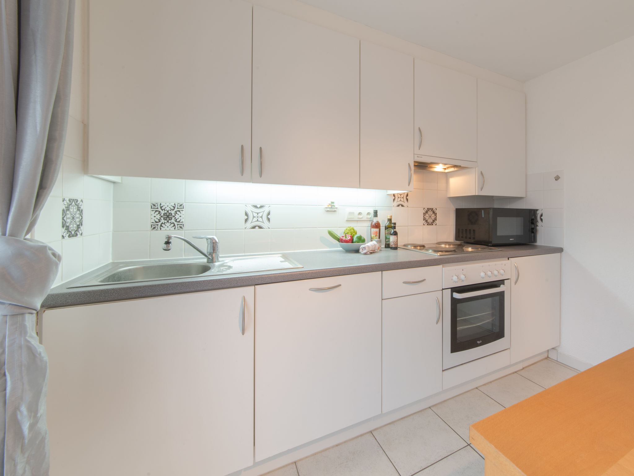 Photo of Vissershuis 2 with parking