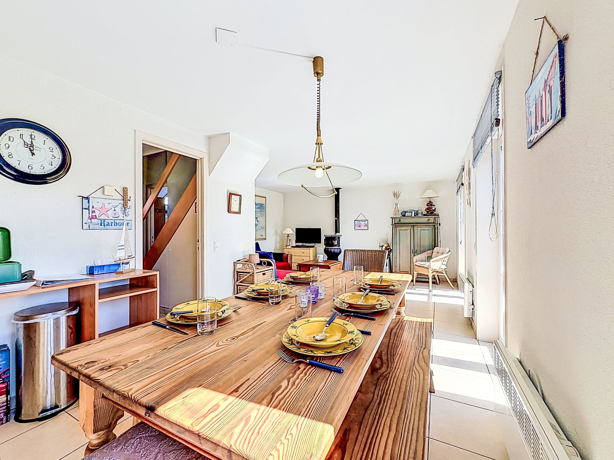 Photo of Vissershuis 92 with parking