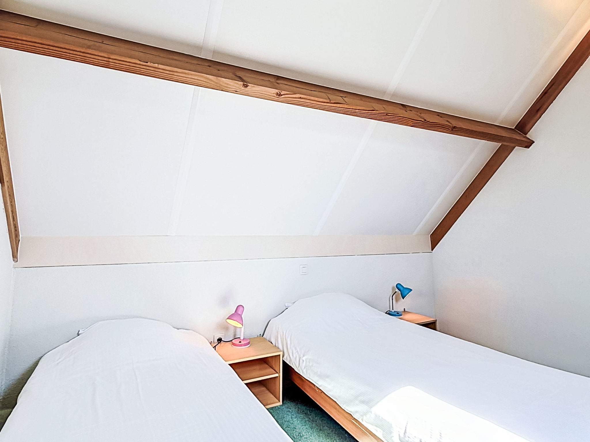 Photo of Vissershuis 92 with parking