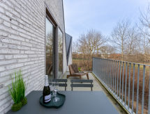 5-persoons modern appartement in Westende-Bad met zwembad - thumbnail 3
