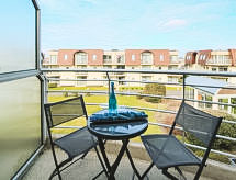 Verwarmd zwembad, 4-persoons appartement in Bredene aan zee - thumbnail 4