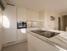 Appartement met verwarmd zwembad op 1 km van zee in Bredene · 4 pers. - thumbnail 3