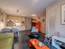 Appartement in Bredene met verwarmd zwembad op 1 km van zee · 45 m² - thumbnail 2