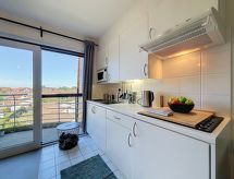 2-persoons appartement met verwarmd zwembad op 1 km van zee in Bredene - thumbnail 2
