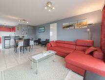 Op 300 m van zee: 4-persoons appartement in Bredene · 4 pers. - thumbnail 2