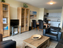 Astrid 303: Zonnig appartement met balkon, op 300 meter van het strand - thumbnail 2